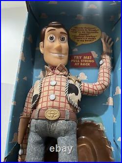 1995 DISNEY THINKWAY WOODY TOY STORY FIGURE POSEABLE PULL As Is