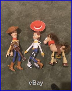 1995 Woody Jesse Pull String Doll and Bullseye