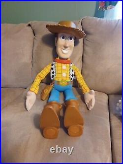 32 Toy Story Woody Doll With Hat Mattel