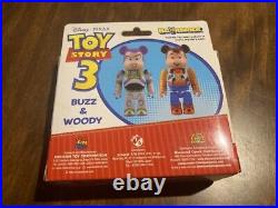 Bearbrick Toy Story 3 100% Set Woody And Buzz Action Figure Medicom Toy 2010