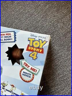 Brand New Disney Toy Story 4 Benson and Movie Edition Woody Figure Toys GGJ89