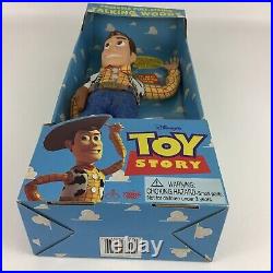 Disney Original Toy Story Poseable Pull String Talking Woody Doll Vintage 1995