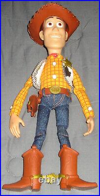 Disney Pixar Toy Story Woody SIGNATURE COLLECTION Doll Figure Thinkway Talking