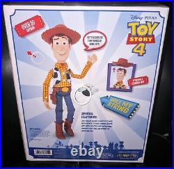 Disney TOY STORY 4 WOODY DELUXE PULL STRING TALKING DOLL! Brand New CUTE