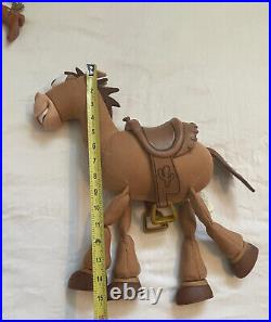 Disney Toy Story Bullseye Horse Plush with Sound/Vibration Woody withMusical Guitar