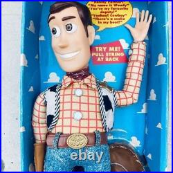 Disney Toy Story PULL-STRING TALKING WOODY Official Figure early model 1995 USED