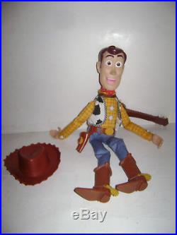 Disney Toy Story Pull String Sheriff Woody Talking Toy Plush Figure Guitar & Hat