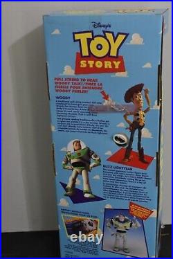 French/Eng 1st Edition Think Way Disney Toy Story 1995 Pull String Woody READ
