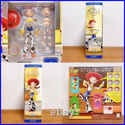 Kaiyodo Revoltech Figure Toy Story Woody Jessie Buzz Doll