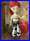NEW_Toy_Story_Collection_JESSIE_YODELING_COWGIRL_Woodys_Roundup_Talking_Doll_01_mao