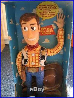 Original Pullstring Talking Woody. Toy Story DISNEY PIXAR figure Doll BNIB 61810