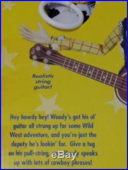 RARE NEW Toy Story Electronic Disney Pixar Pull-String Talking WOODY Hasbro 2005