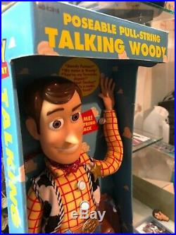 Sheriff WOODY 1995 Poseable Talking Original Dolls Kids MINT 10 Toy Story