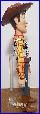 TAKARA TOMY Real Posing Custom Figure Woody Doll Disney Pixar Toy Story 4