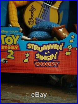 TOY STORY 2, 1999 STRUMMIN' SINGIN' WOODY MUSICAL DOLL MATTEL BRAND NEW. Rare