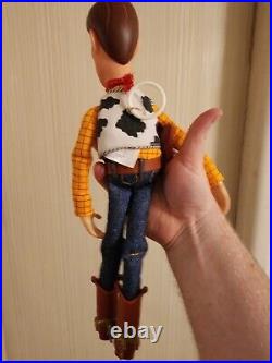 Thinkway Signature Collection Toy Story Talking Woody Pull String Works Pixar