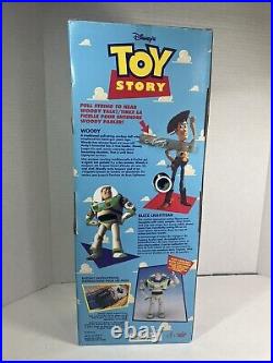 Thinkway Walt Disney Toy Story 1995 Talking Pull String Woody (Read Description)