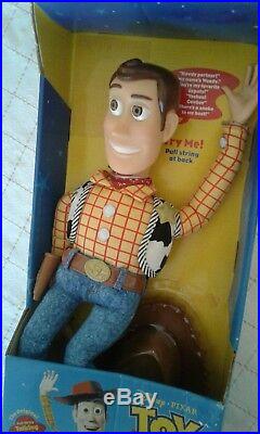 Toy Story 2 Pull String Talking Woody 15 Doll, Disney Pixar, New & Works (A2)