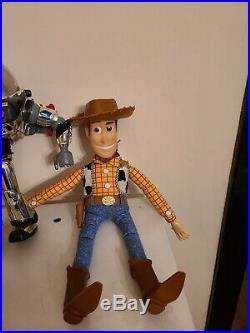 Toy Story DISNEY Pull String talking WOODY & BUZZ LIGHTYEAR Doll 16 RARE