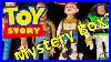 Toy_Story_Mystery_Box_01_uh