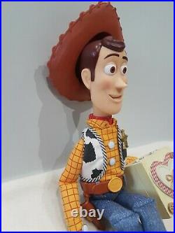 Toy Story Original Woody Pull String Figure Talking 15 toy doll