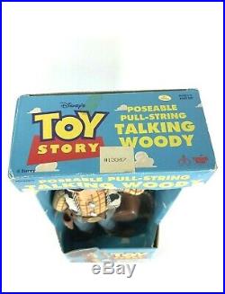 Toy Story Poseable Pull-String Talking Woody Thinkway original 1995 Disney Pixar