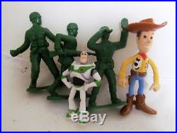 Toy Story Set Buzz Lightyear Woody Doll Green Army Soldiers guys Figure Lot of 5