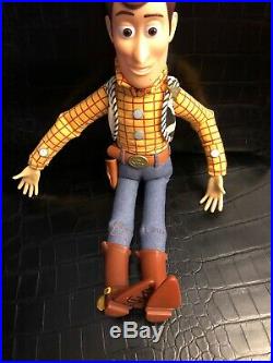 Toy Story Sheriff Woody pull-string talking doll Andys Room Hasbro Working Rare