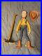 Toy_Story_Signature_Collection_Woody_Doll_With_Hat_and_Stand_01_mb
