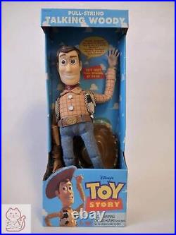 Toy Story Talking Pull String Woody Parlant Doll Walt Disney