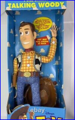 Toy Story Talking Pull String Woody Parlant Doll Walt Disney