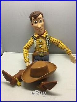 Toy Story WOODY Pull-String Talking 15 Doll Thinkway Disney Pixar Nice
