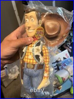 Toy Story Woody Disney World On Ice New still in sealed Bag W Tag Plush Figure