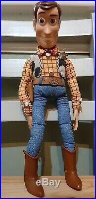 Toy story 15woody talking pull string doll