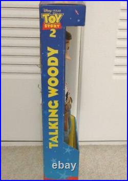 Toy story talking pull string woody parlant doll figure