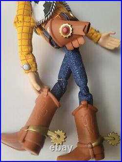 Ultimate Movie Accurate Toy Story Signature Collection talking Woody doll set
