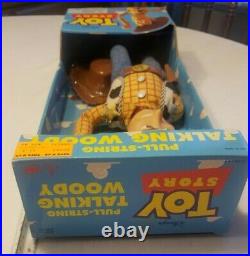 VINTAGE DISNEY Toy Story Pull String Talking Woody Doll Vintage 1995 READ DESCR