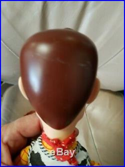 Very Rare Thinkway Toys Toy Story 15 Push Button Talking Woody with hat