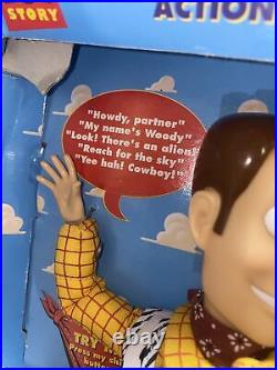 Vintage 90s Toy Story Talking Woody Doll Press Shirt Button VTG Thinkway HTF NEW