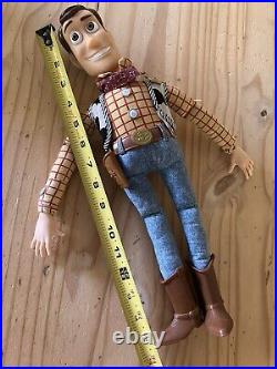 Vintage Disney Toy Story Pull String Talking Woody Doll By Thinkway No Hat Teste