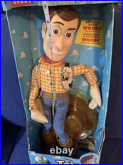 Vintage Toy Story 1995 Jumbo 22 Woody Adventure Buddy Thinkway Doll Disney Read