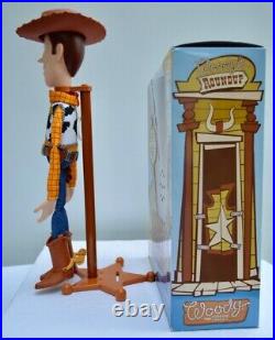 WOODY The Sheriff- TOY STORY Woody's Round-Up Talking Pull-String Doll Figure