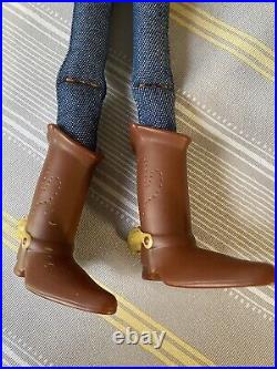 WOODY Toy Story 16 Talking Doll Disney Store Of London Pull-String WITH HAT