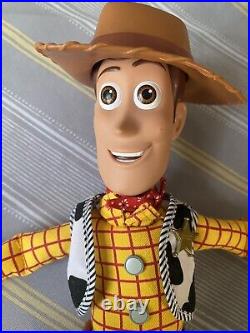 WOODY Toy Story 16 Talking Doll Disney Store Of London Pull-String WITH HAT